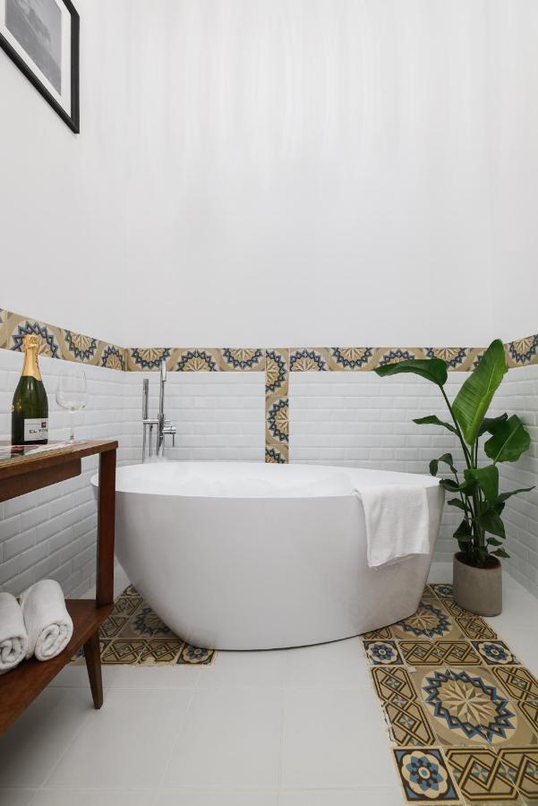 oompH Koszyki Luxurious Apartments Warszawa Zewnętrze zdjęcie