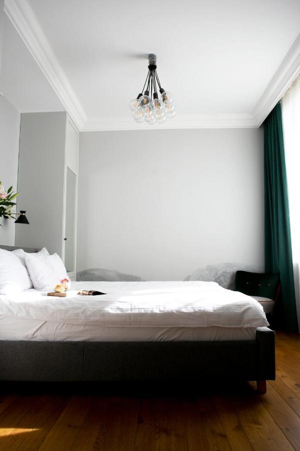 oompH Koszyki Luxurious Apartments Warszawa Zewnętrze zdjęcie