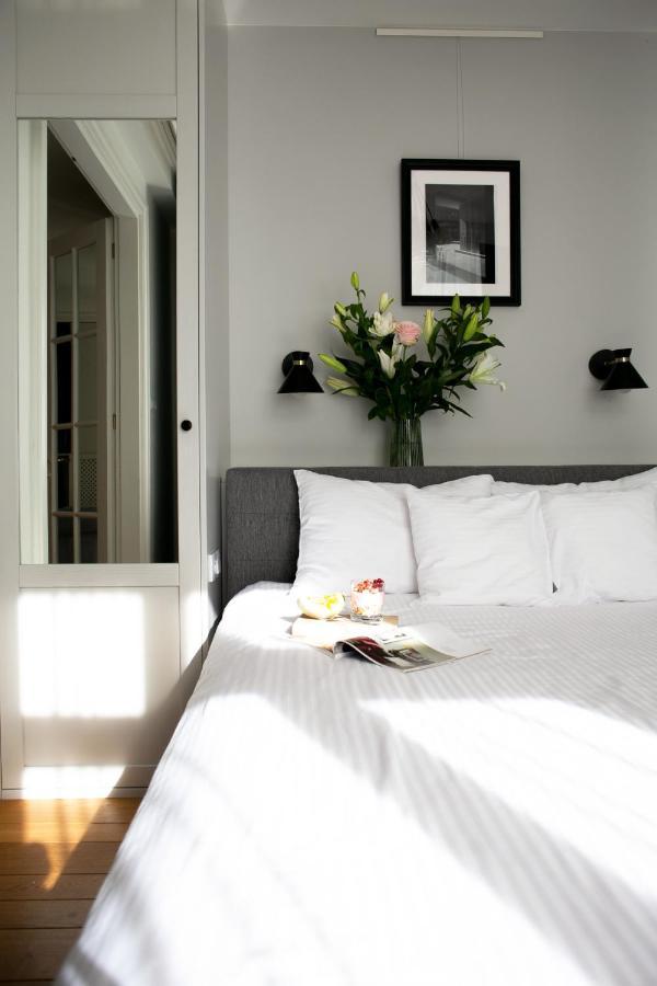 oompH Koszyki Luxurious Apartments Warszawa Zewnętrze zdjęcie