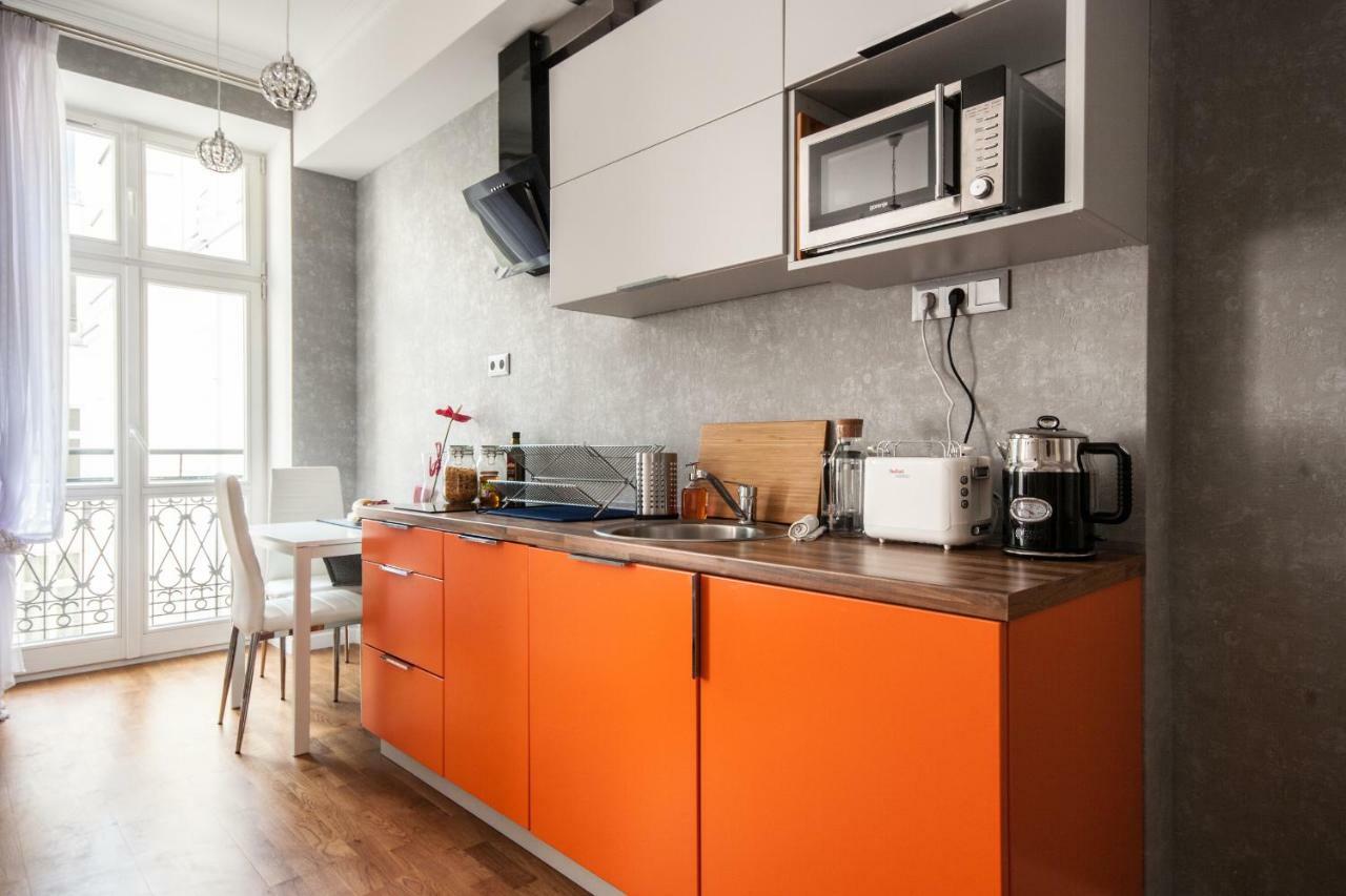 oompH Koszyki Luxurious Apartments Warszawa Zewnętrze zdjęcie