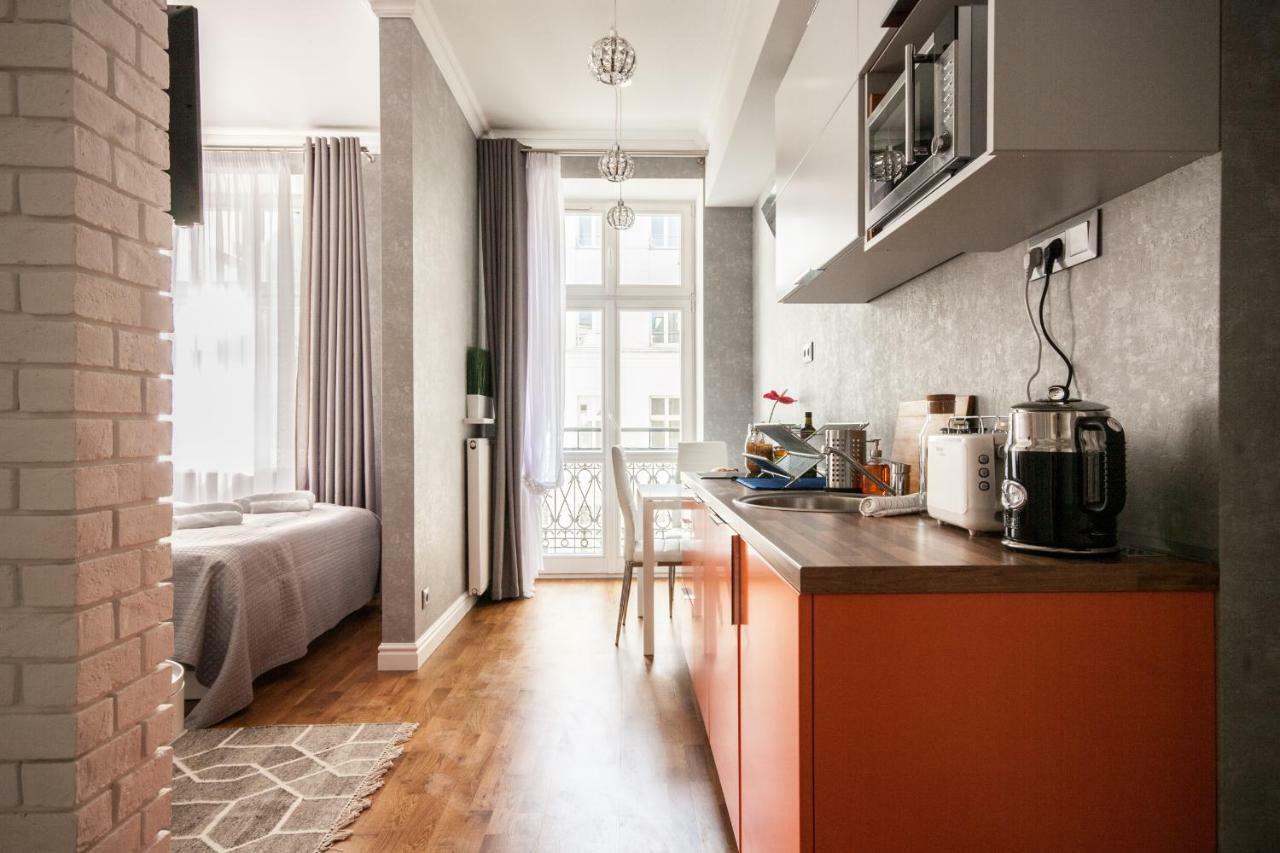 oompH Koszyki Luxurious Apartments Warszawa Zewnętrze zdjęcie