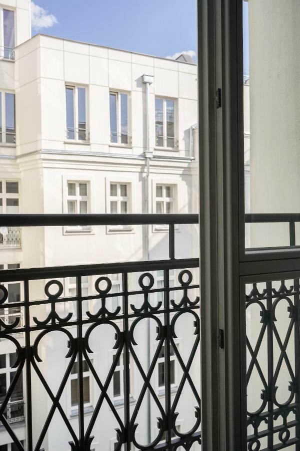 oompH Koszyki Luxurious Apartments Warszawa Zewnętrze zdjęcie