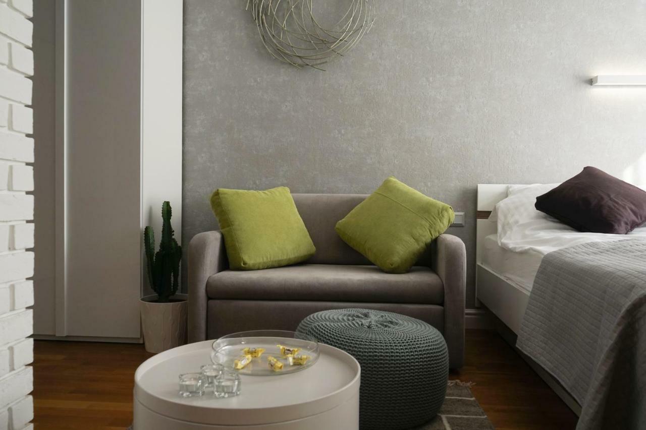oompH Koszyki Luxurious Apartments Warszawa Zewnętrze zdjęcie